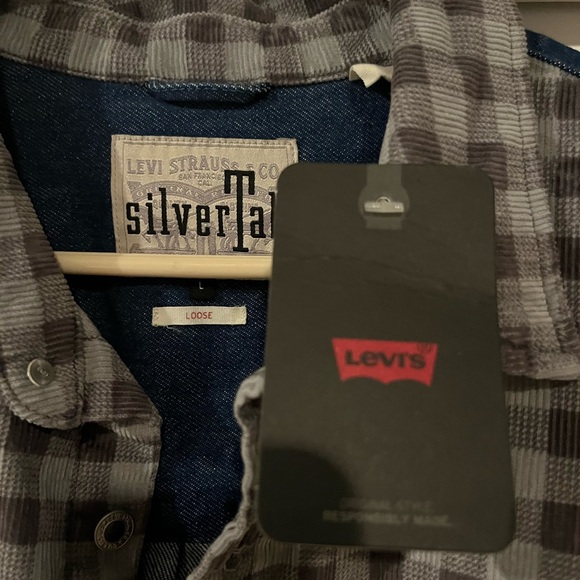 Levis Denim and Corduroy Button Down NWT - Picture 5 of 7